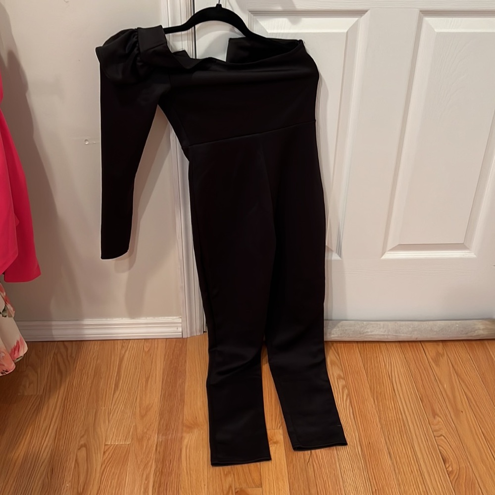 Boohoo one shoulder jumpsuit - Picture 4 of 4